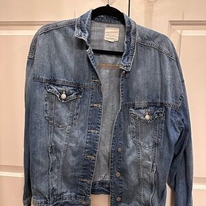 American Eagle Outfitters Classic Blue Jean Jacket